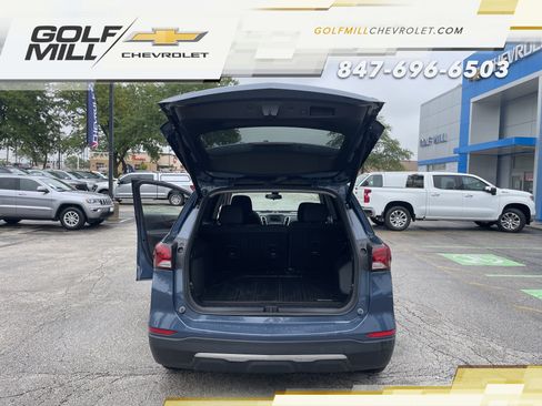 Used 2024 Chevrolet Equinox LT w/ LPO, Floor Liner Package FWD image 10