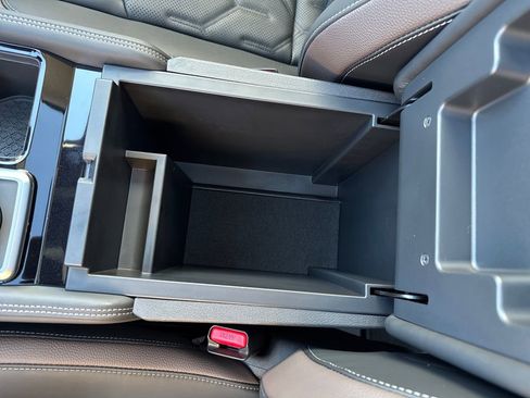 New 2026 Nissan Pathfinder Platinum w/ Cargo Package image 27