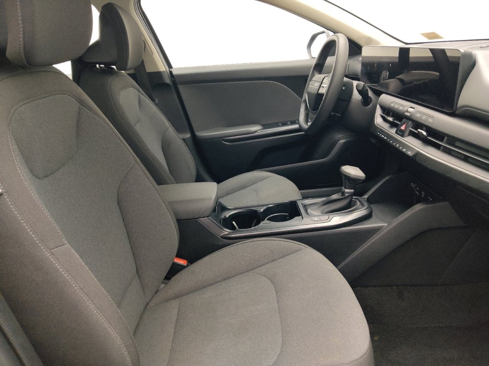Used 2025 Kia K4 FWD image 21