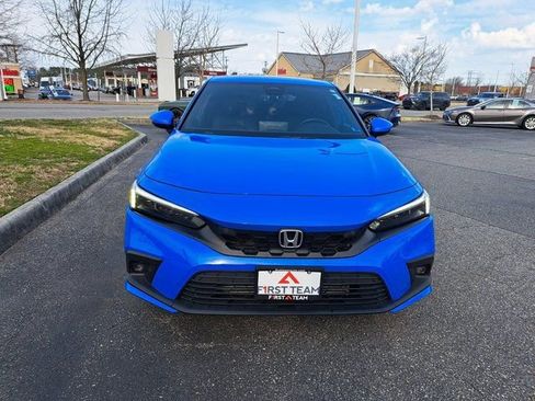 Used 2024 Honda Civic Sport Touring image 3