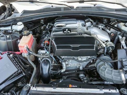 Used 2017 Chevrolet Camaro LS RWD image 21