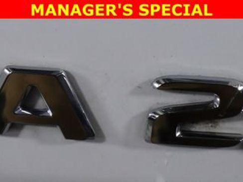 Used 2022 Mercedes-Benz CLA 250 4MATIC image 55