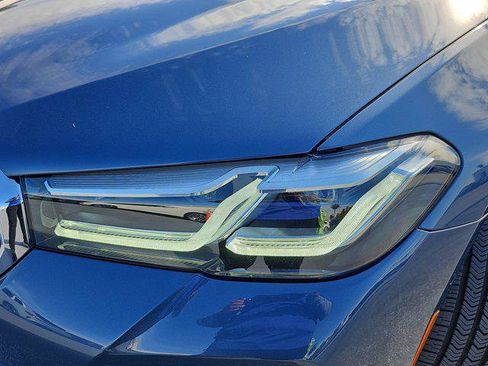 Certified 2023 BMW 530e w/ M Sport Package image 32