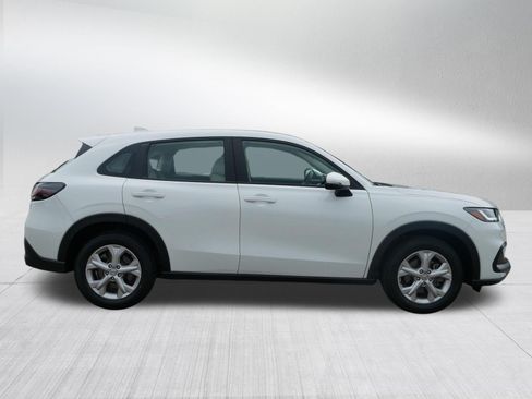 Certified 2024 Honda HR-V LX image 8