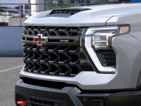 New 2026 Chevrolet Silverado 2500 ZR2 w/ LPO, Dark Essentials Package image 13