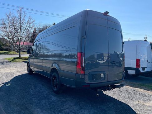 New 2026 Mercedes-Benz Sprinter 2500 image 4