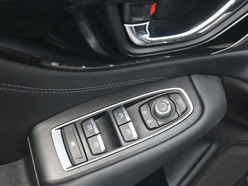 Used 2023 Subaru Outback Touring image 15