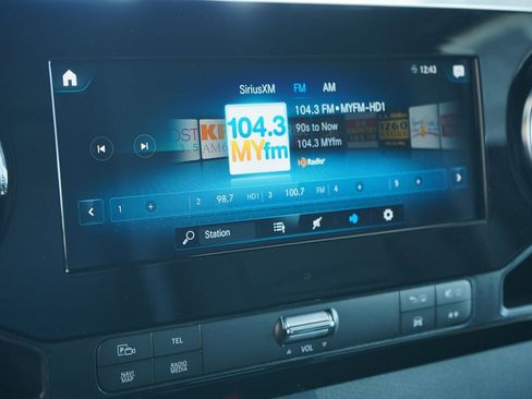 Used 2022 Mercedes-Benz Sprinter 2500 image 33