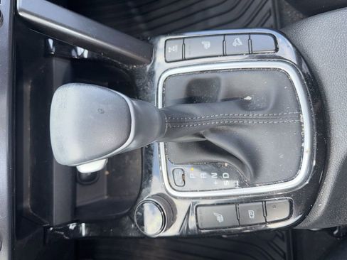 Certified 2024 Kia Seltos S AWD/4WD image 15