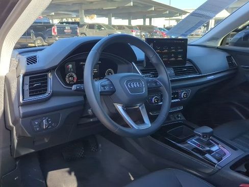 Used 2023 Audi Q5 2.0T Premium Plus w/ Premium Plus Package image 4