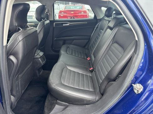 Used 2013 Ford Fusion SE FWD image 11