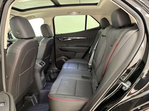 Certified 2023 Buick Envision Essence w/ Technology Package I AWD/4WD image 18