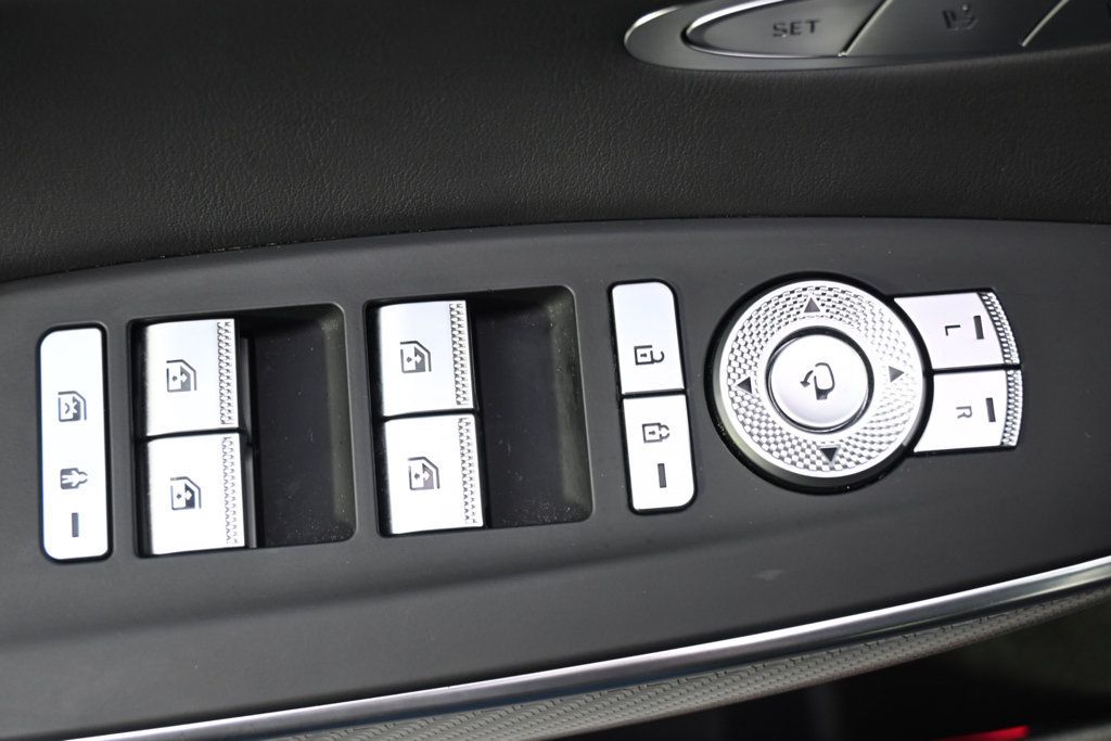 Used 2024 Genesis GV70 2.5T w/ Sport Prestige Package AWD/4WD image 23