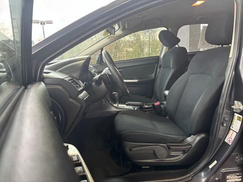 Used 2015 Subaru Impreza 2.0i Premium image 8