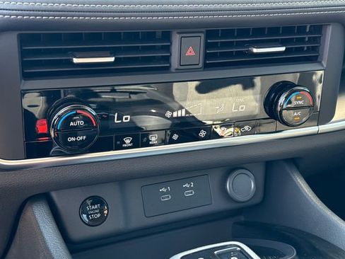 New 2026 Nissan Rogue SV image 24