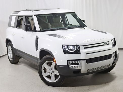 Used 2023 Land Rover Defender 110 SE AWD/4WD image 6