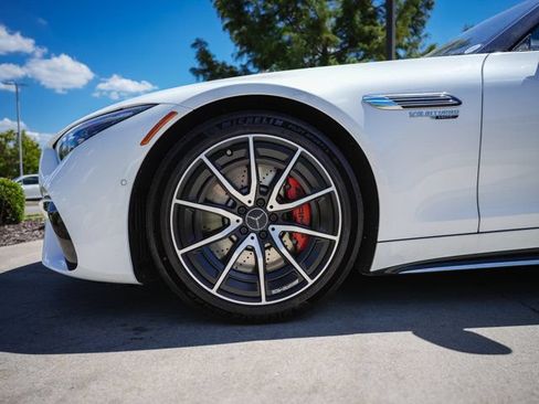 Certified 2023 Mercedes-Benz SL 55 AMG 4MATIC w/ Driver Assistance Package image 9