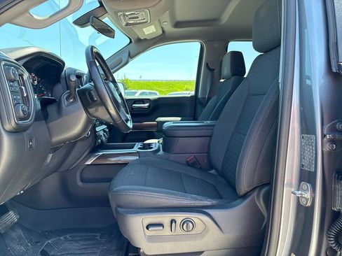 Used 2019 Chevrolet Silverado 1500 RST AWD/4WD image 12