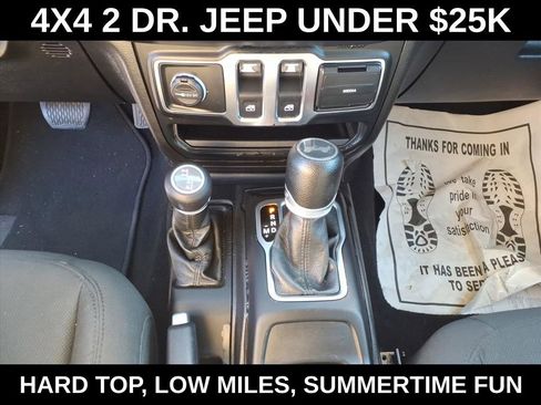 Used 2020 Jeep Wrangler Sport AWD/4WD image 23