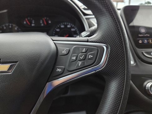 Used 2023 Chevrolet Malibu LS FWD image 38