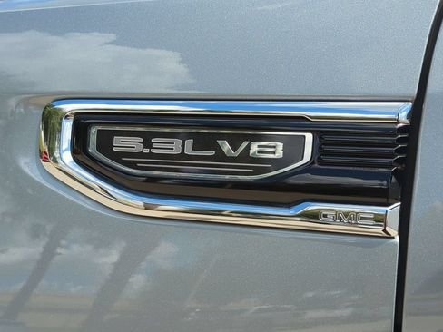 Certified 2026 GMC Sierra 1500 SLT AWD/4WD image 7