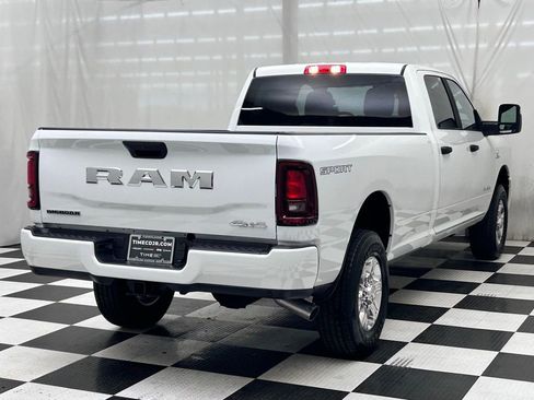 New 2026 RAM 3500 Big Horn AWD/4WD image 7