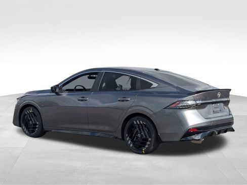 New 2026 Nissan Sentra SR w/ SR Premium Package image 3