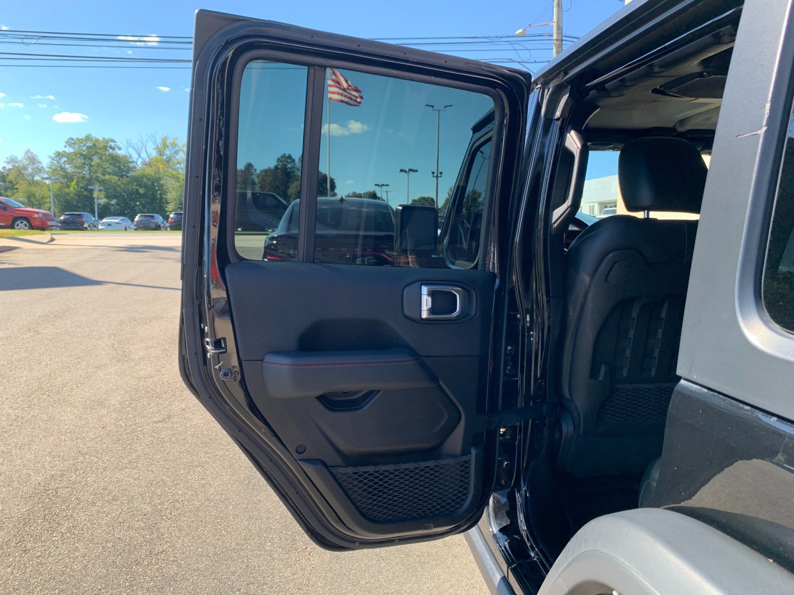 Used 2022 Jeep Wrangler Unlimited Rubicon AWD/4WD image 27
