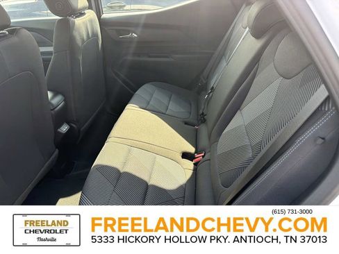 New 2027 Chevrolet Bolt LT w/ Comfort Package image 12