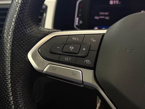 Used 2021 Volkswagen Atlas Cross Sport SEL Premium R-Line w/ Cross Sport MDO Package AWD/4WD image 44