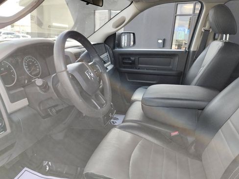 Used 2012 RAM 1500 Express RWD image 36