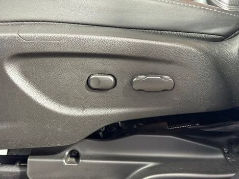 Used 2017 Buick Encore Preferred AWD/4WD image 12