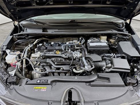Used 2023 Toyota Corolla SE image 27