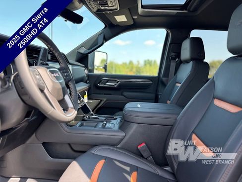 New 2025 GMC Sierra 2500 AT4 w/ AT4 Premium Plus Package image 10