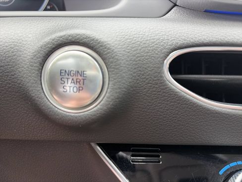 Used 2023 Hyundai Sonata Limited FWD image 28