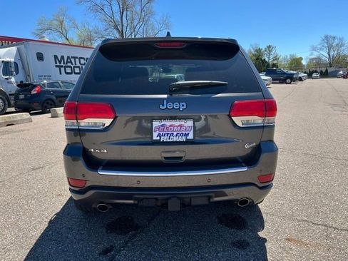 Used 2017 Jeep Grand Cherokee Overland image 4