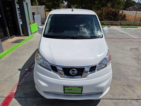 Used 2017 Nissan NV200 SV w/ Technology Package FWD image 6