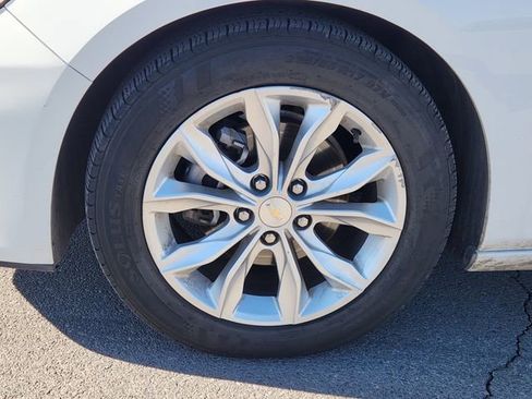 Used 2024 Chevrolet Malibu LT image 13