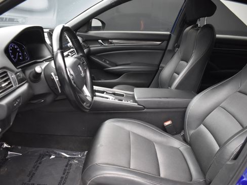 Used 2021 Honda Accord Sport image 14