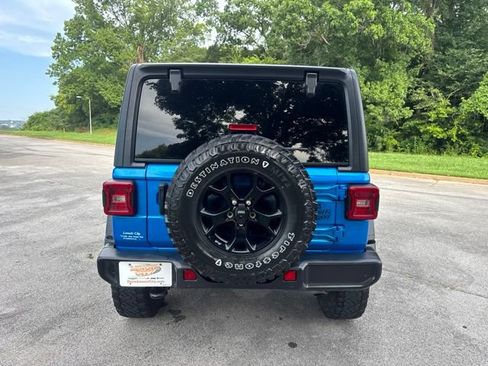 Used 2022 Jeep Wrangler Unlimited Sport AWD/4WD image 6