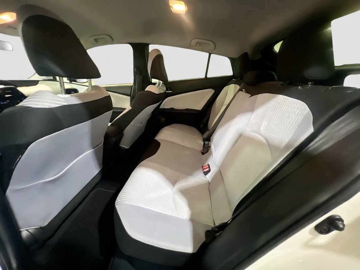 Used 2018 Toyota Prius Two w/ Prius Two Safety Plus Package FWD image 16