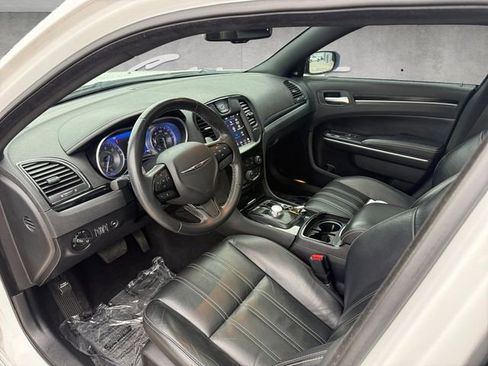 Used 2021 Chrysler 300 S image 19