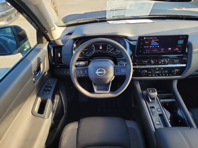 New 2026 Nissan Pathfinder SV w/ Cargo Package FWD image 9
