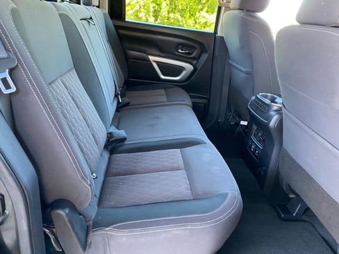 Used 2024 Nissan Titan SV w/ SV Convenience Package AWD/4WD image 36