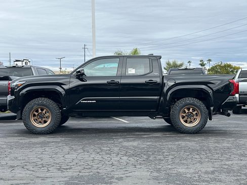 New 2025 Toyota Tacoma SR5 image 2