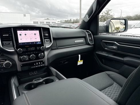 New 2026 RAM 1500 Big Horn AWD/4WD image 25