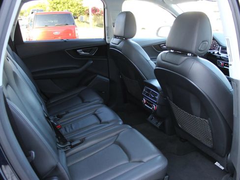 Used 2017 Audi Q7 3.0T Premium Plus AWD/4WD image 25