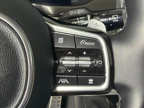 Used 2023 Kia Sorento SX AWD/4WD image 28