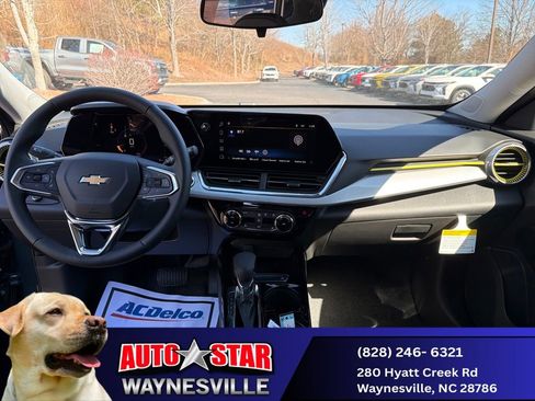 New 2026 Chevrolet Trax LT w/ Driver Confidence Package image 14