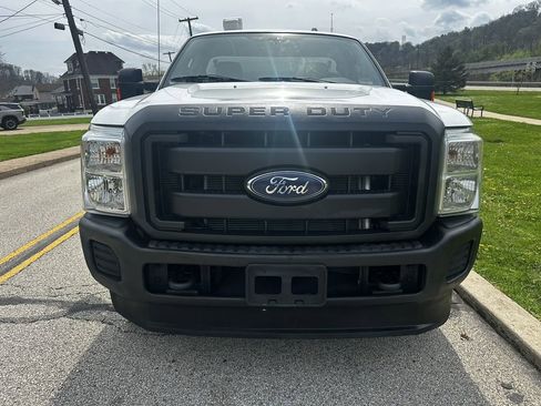 Used 2014 Ford F250 XL w/ Power Equipment Group image 8